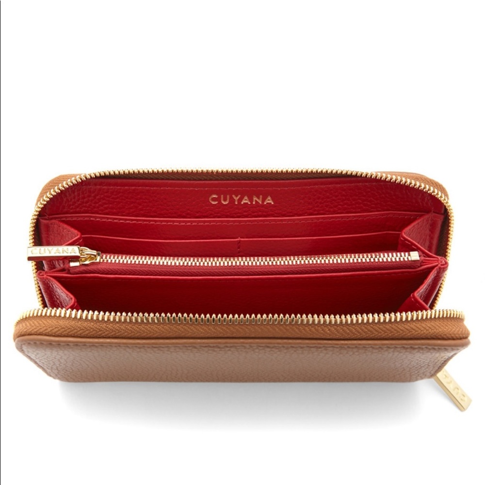 Cuyana Classic Zip Around Wallet